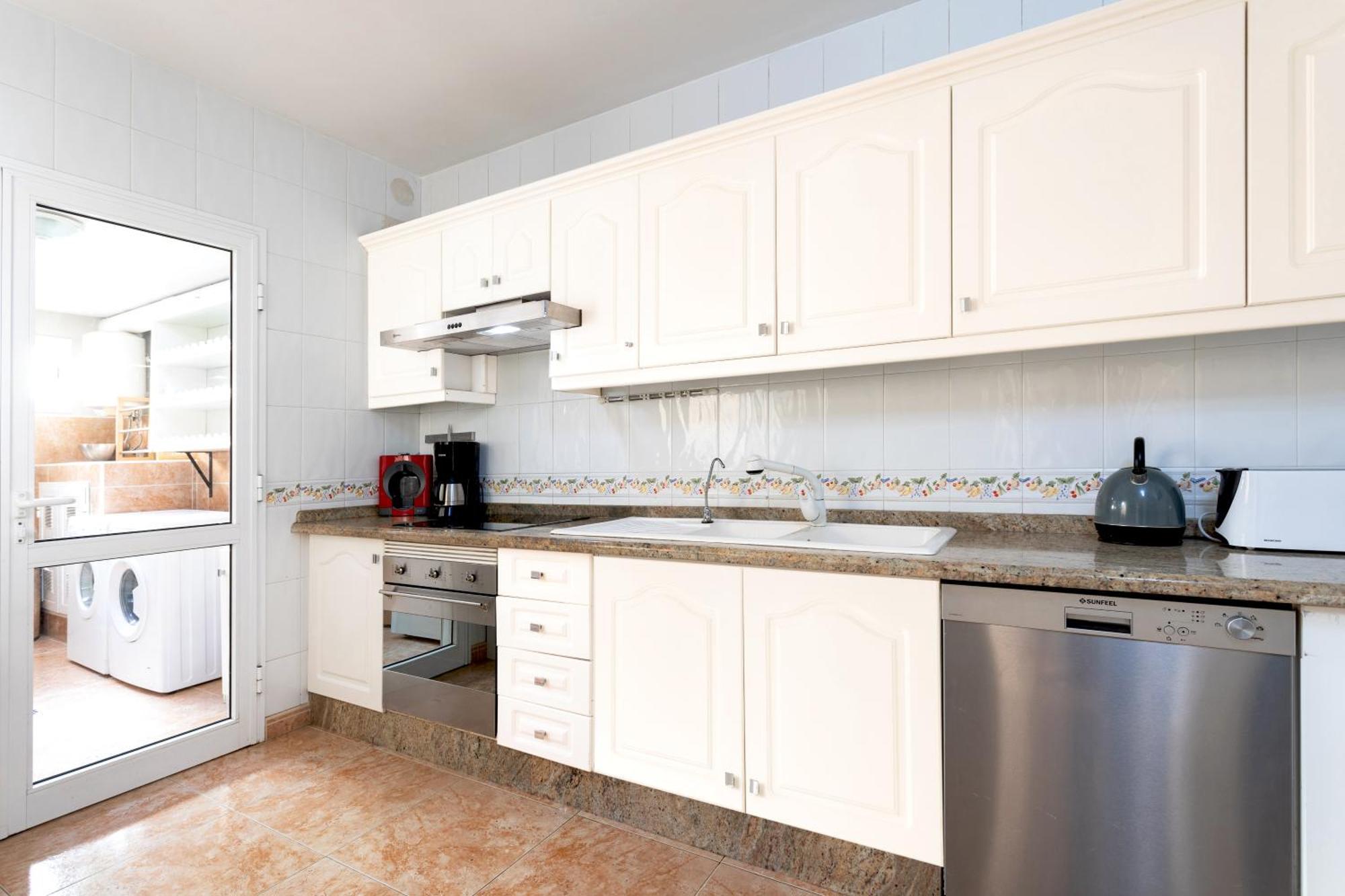 Classbnb - Luxurious Villa 1,5 Kilometers From Costa Adeje Екстер'єр фото